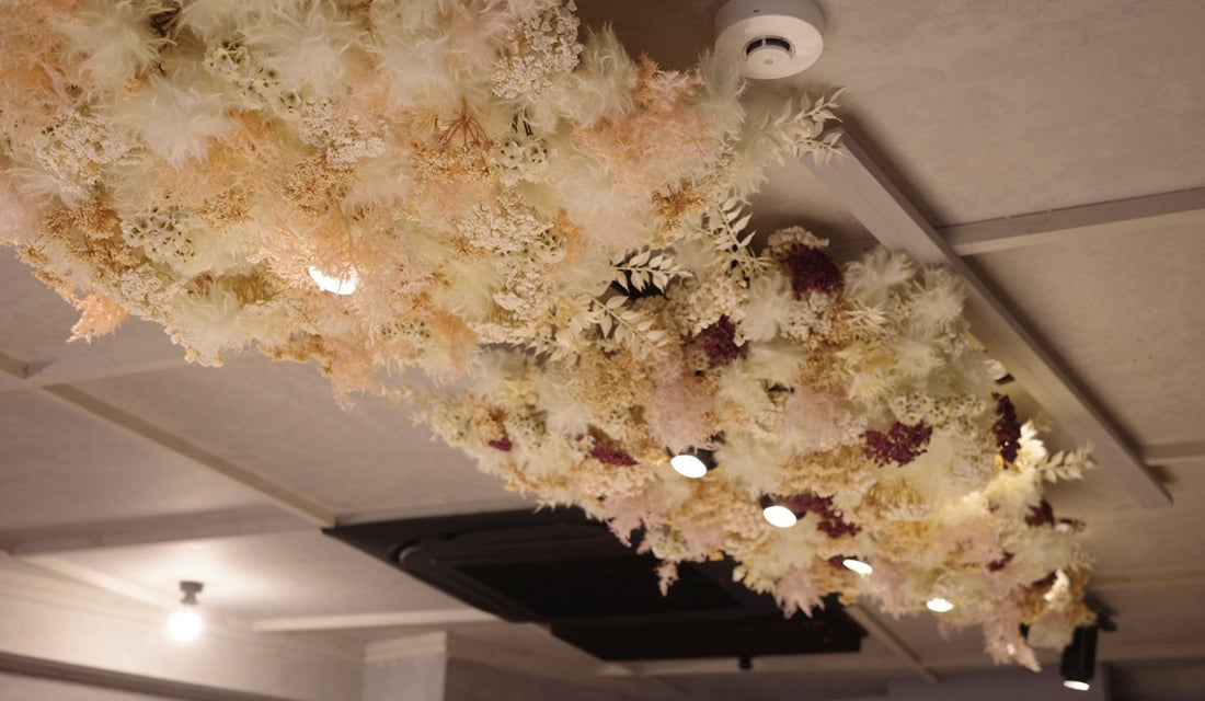 空間装飾　店舗内装　造花