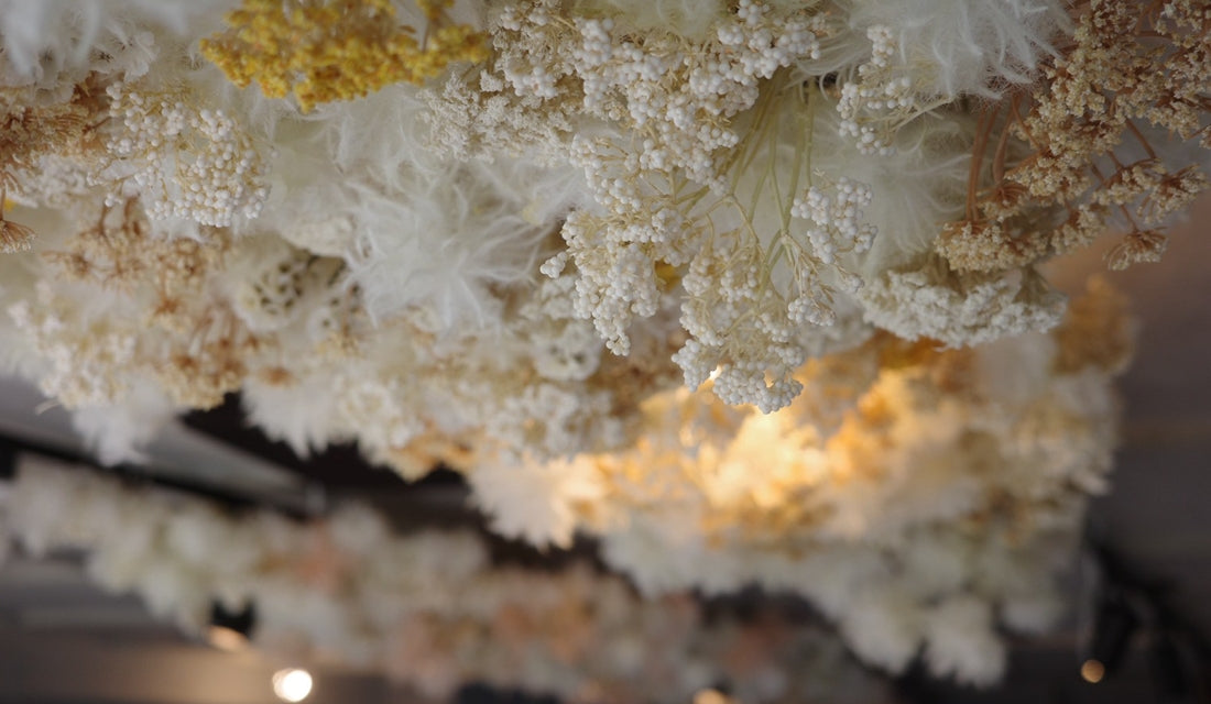 空間装飾　店舗内装　造花